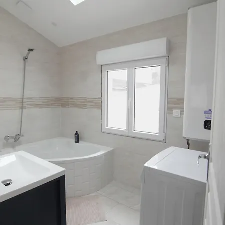 Serenity House 20 Min Paris, Parking Gratuit, Wifi Apartment